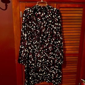 Lane Bryant Size 20 tunic blouse. Gorgeous with leggings.